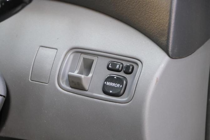 Toyota FunCargo с пробегом 2001 года, цена 489 000 рублей, 328500 км, компактвэн, Автокод Объявления
