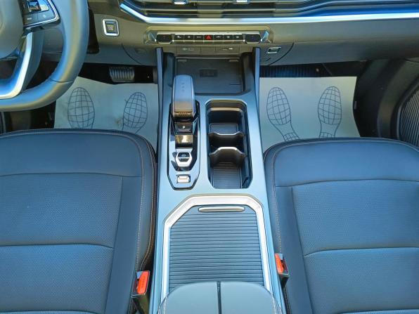 Geely Okavango I Рестайлинг с пробегом 2024 года, цена 2 799 995 рублей, 11406 км, внедорожник, Автокод Объявления