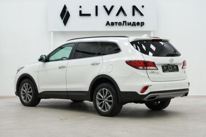 Hyundai Santa Fe III Рестайлинг с пробегом 2017 года, цена 1 469 000 рублей, 90359 км, внедорожник, Автокод Объявления