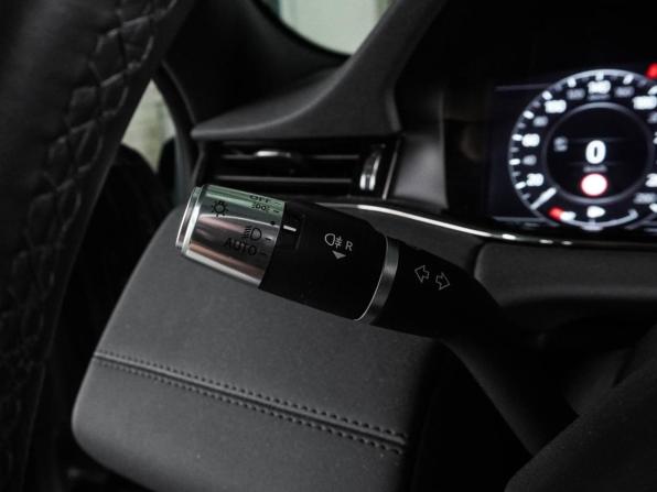 Land Rover Range Rover Evoque II с пробегом 2020 года, цена 4 099 000 рублей, 44486 км, внедорожник, Автокод Объявления