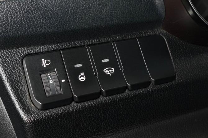 Kia Rio III Рестайлинг с пробегом 2016 года, цена 1 069 000 рублей, 171000 км, седан, Автокод Объявления