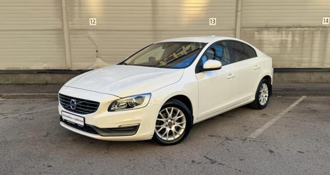 Volvo S60 II Рестайлинг с пробегом 2015 года, цена 979 000 рублей, 168127 км, седан, Автокод Объявления