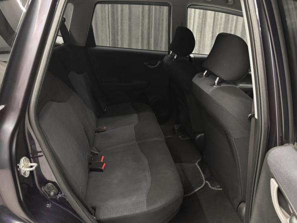 Honda Fit II с пробегом 2009 года, цена 599 000 рублей, 281000 км, хэтчбек, Автокод Объявления