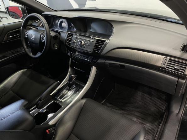 Honda Accord IX Рестайлинг (CIS) с пробегом 2017 года, цена 1 799 900 рублей, 142000 км, седан, Автокод Объявления