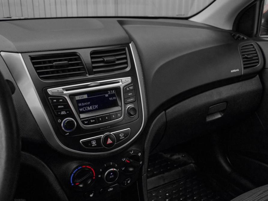 Hyundai Solaris I Рестайлинг Екатеринбург  - изображение 16