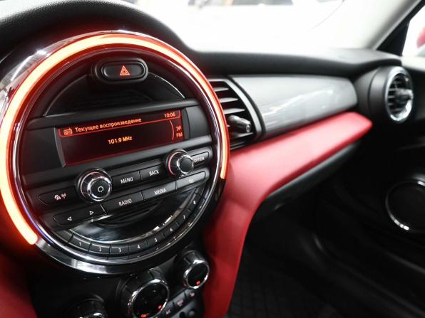Mini Hatch III (F55/F56) с пробегом 2014 года, цена 1 649 900 рублей, 109000 км, хэтчбек, Автокод Объявления