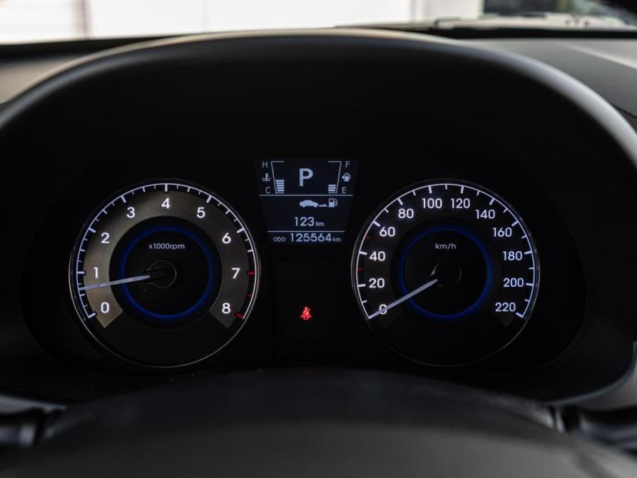 Hyundai Solaris I Краснодар  - изображение 16