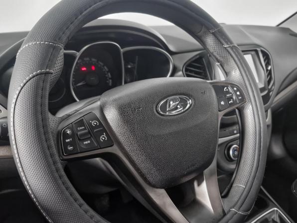 Lada (ВАЗ) Vesta I с пробегом 2017 года, цена 609 000 рублей, 256610 км, седан, Автокод Объявления