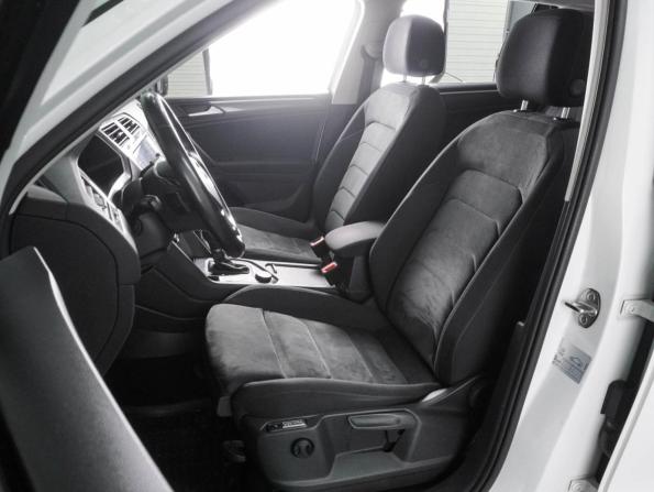 Volkswagen Tiguan II с пробегом 2018 года, цена 2 547 000 рублей, 162040 км, внедорожник, Автокод Объявления
