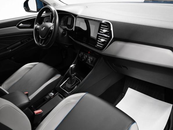 Jetta VS5 I Рестайлинг с пробегом 2023 года, цена 1 895 000 рублей, 68577 км, внедорожник, Автокод Объявления