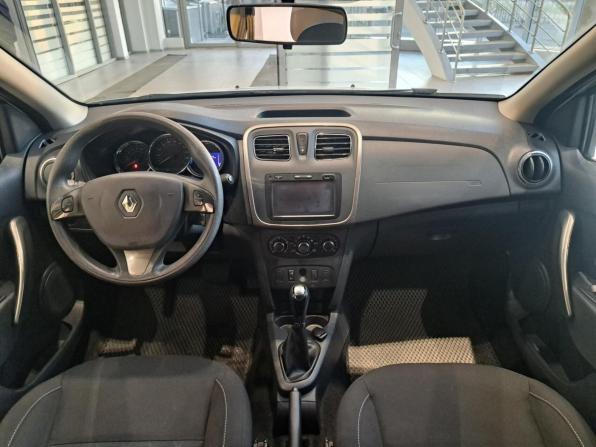 Renault Sandero II с пробегом 2018 года, цена 1 229 999 рублей, 92137 км, хэтчбек, Автокод Объявления