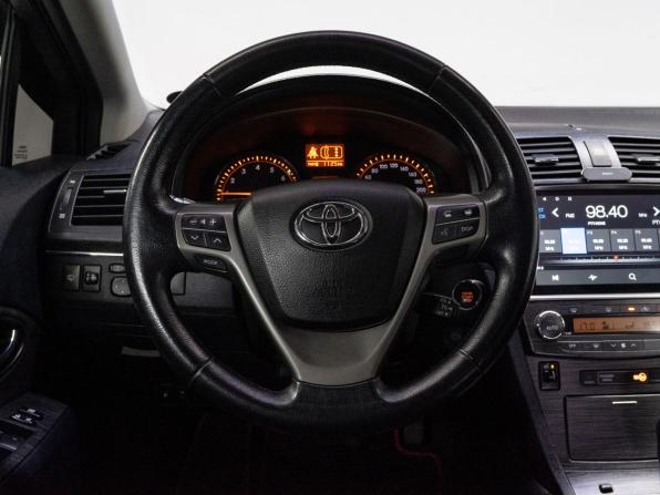 Toyota Avensis III с пробегом 2010 года, цена 1 009 000 рублей, 165446 км, седан, Автокод Объявления
