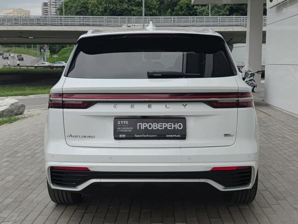 Geely Monjaro I с пробегом 2024 года, цена 2 700 000 рублей, 107822 км, внедорожник, Автокод Объявления