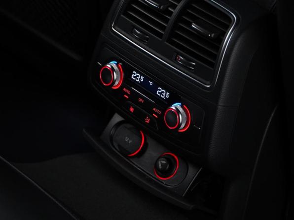 Audi RS 6 III (C7) Рестайлинг с пробегом 2016 года, цена 5 499 999 рублей, 237401 км, универсал, Автокод Объявления