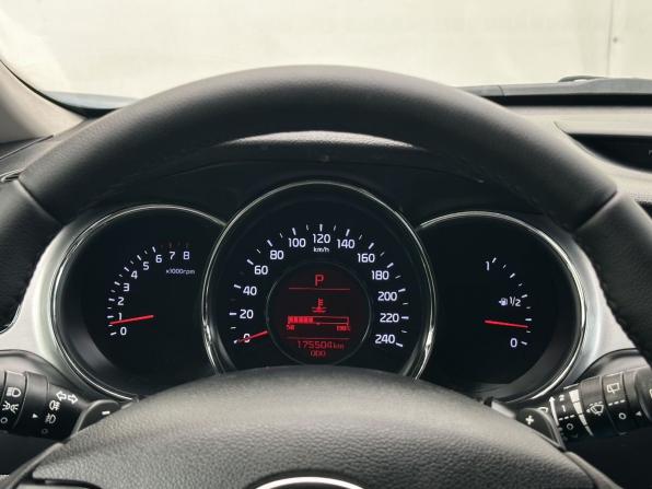 Kia Ceed II с пробегом 2013 года, цена 1 080 000 рублей, 175503 км, хэтчбек, Автокод Объявления