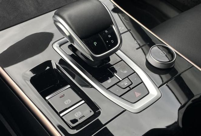 Omoda C5 I с пробегом 2023 года, цена 1 870 000 рублей, 76228 км, внедорожник, Автокод Объявления