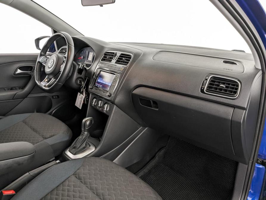 Volkswagen Polo V Рестайлинг Москва  - изображение 11