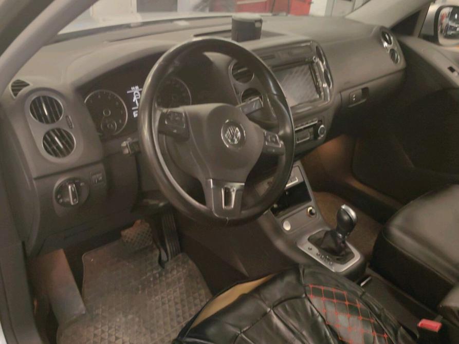 Volkswagen Tiguan I Рестайлинг Санкт-Петербург  - изображение 8