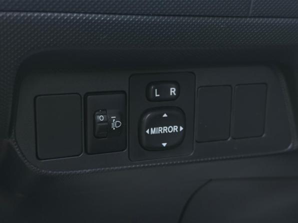 Toyota Auris I с пробегом 2008 года, цена 510 000 рублей, 251168 км, хэтчбек, Автокод Объявления