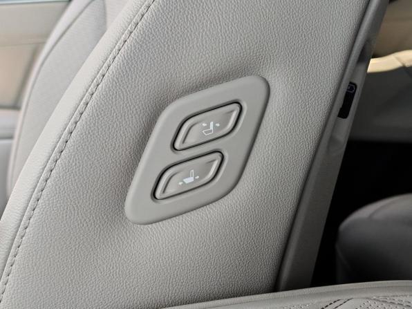 Kia Sorento IV Рестайлинг с пробегом 2024 года, цена 5 092 000 рублей, 29539 км, внедорожник, Автокод Объявления