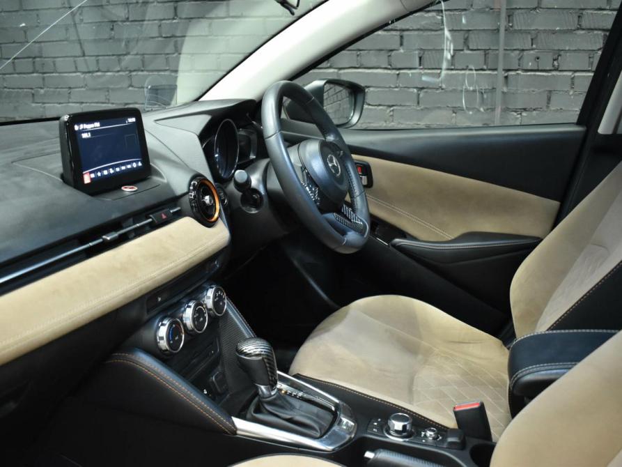 Mazda Demio IV (DJ) Екатеринбург  - изображение 18