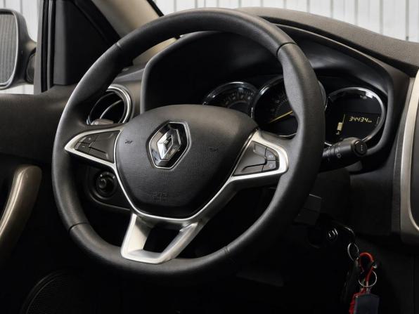 Renault Sandero II Рестайлинг с пробегом 2019 года, цена 1 197 000 рублей, 34434 км, хэтчбек, Автокод Объявления