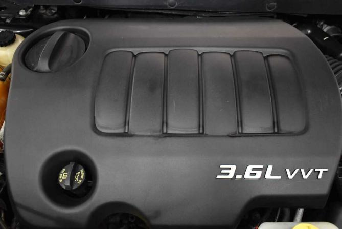 Dodge Journey I Рестайлинг с пробегом 2012 года, цена 840 000 рублей, 286056 км, внедорожник, Автокод Объявления