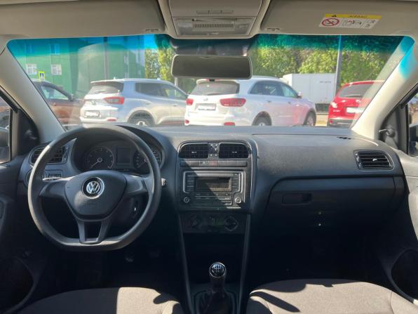 Volkswagen Polo V Рестайлинг с пробегом 2019 года, цена 1 195 300 рублей, 122096 км, седан, Автокод Объявления