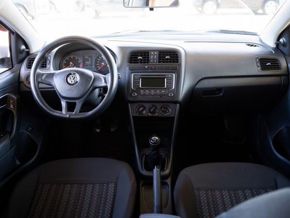 Volkswagen Polo V Рестайлинг с пробегом 2016 года, цена 650 000 рублей, 203023 км, седан, Автокод Объявления