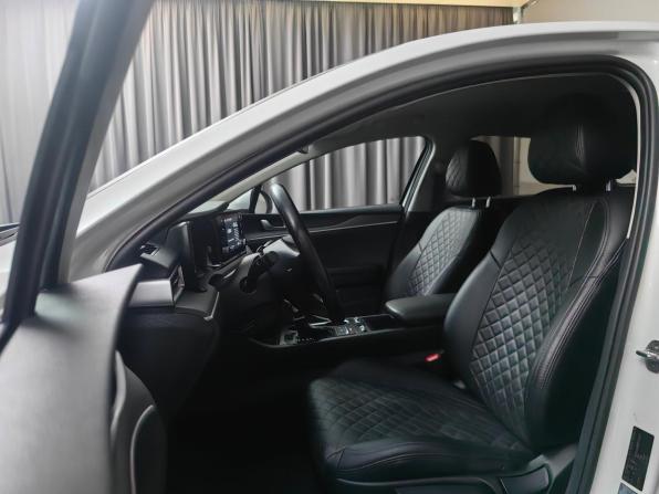 Kia K5 III с пробегом 2020 года, цена 2 155 000 рублей, 124000 км, седан, Автокод Объявления