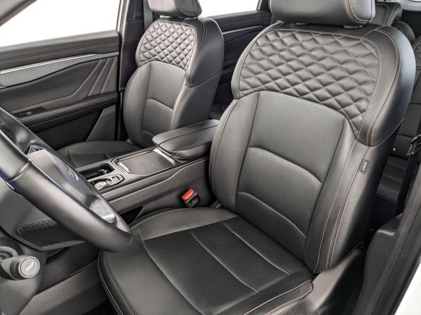Geely Okavango I Рестайлинг с пробегом 2024 года, цена 2 770 000 рублей, 35572 км, внедорожник, Автокод Объявления