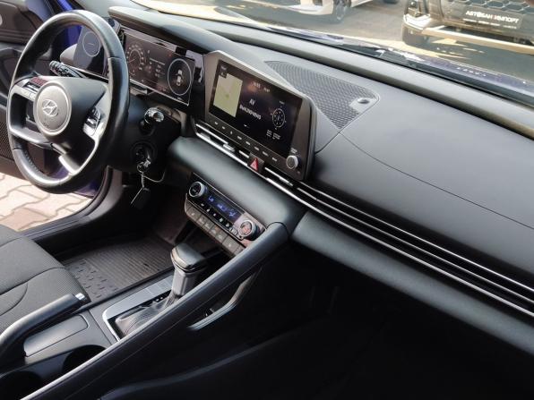 Hyundai Elantra VII (CN7) с пробегом 2022 года, цена 2 100 000 рублей, 64860 км, седан, Автокод Объявления
