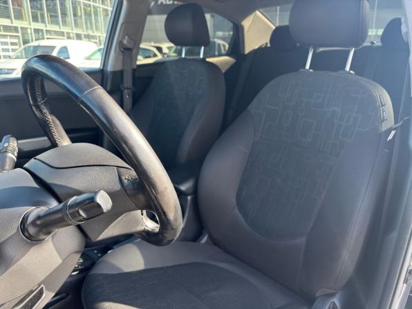 Kia Rio III Рестайлинг с пробегом 2015 года, цена 1 085 000 рублей, 149126 км, седан, Автокод Объявления