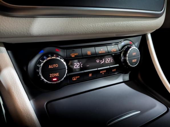Mercedes-Benz GLA I (X156) с пробегом 2014 года, цена 2 100 000 рублей, 32889 км, внедорожник, Автокод Объявления