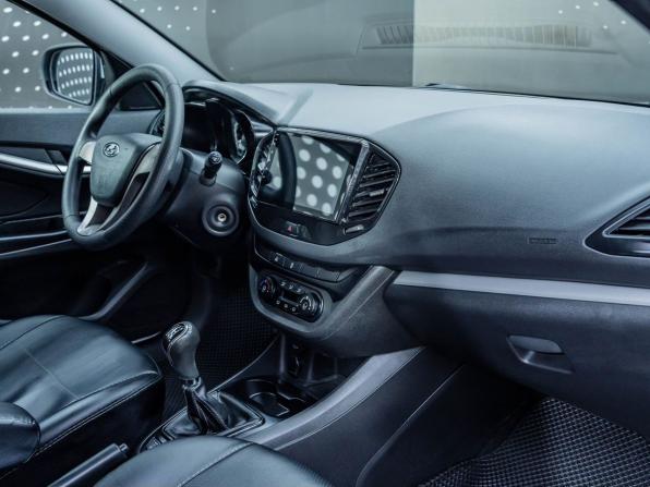 Lada (ВАЗ) Vesta I с пробегом 2017 года, цена 776 000 рублей, 79913 км, седан, Автокод Объявления