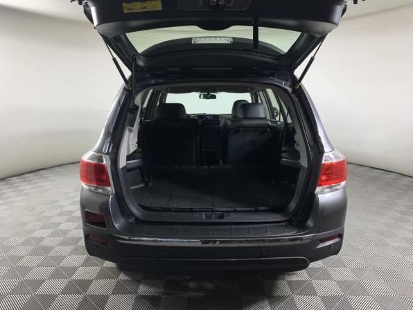 Toyota Highlander II (XU40) Рестайлинг с пробегом 2012 года, цена 1 825 000 рублей, 235478 км, внедорожник, Автокод Объявления