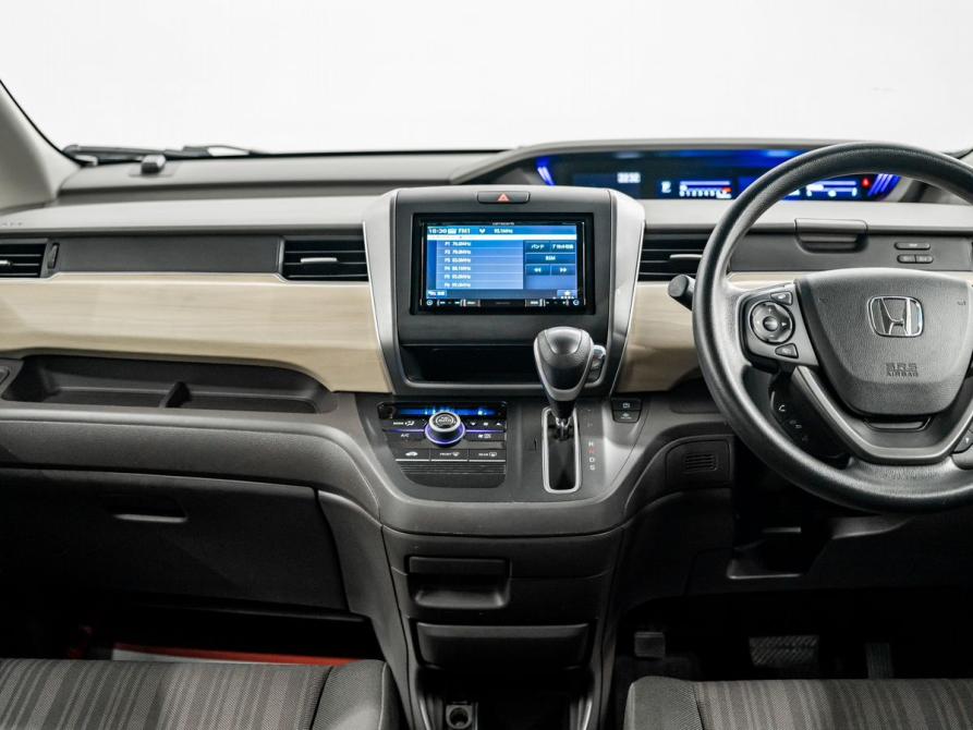 Honda Freed II Красноярск  - изображение 12
