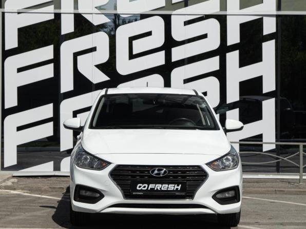 Hyundai Solaris II с пробегом 2017 года, цена 1 320 000 рублей, 128541 км, седан, Автокод Объявления