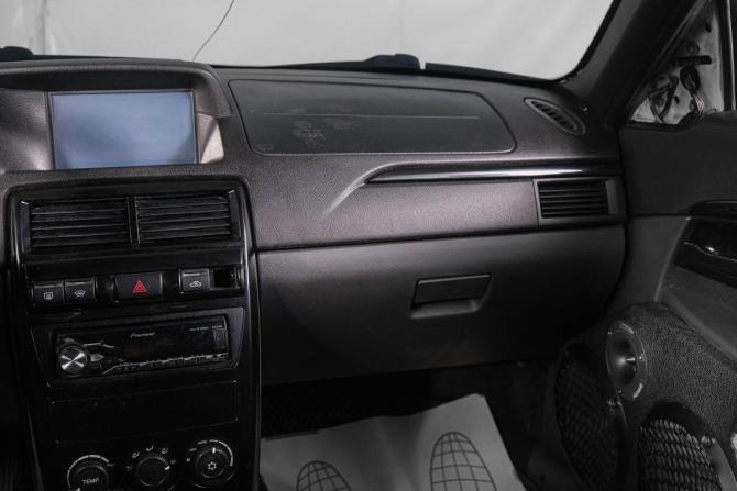 Lada (ВАЗ) Priora I Рестайлинг с пробегом 2014 года, цена 569 000 рублей, 245000 км, седан, Автокод Объявления