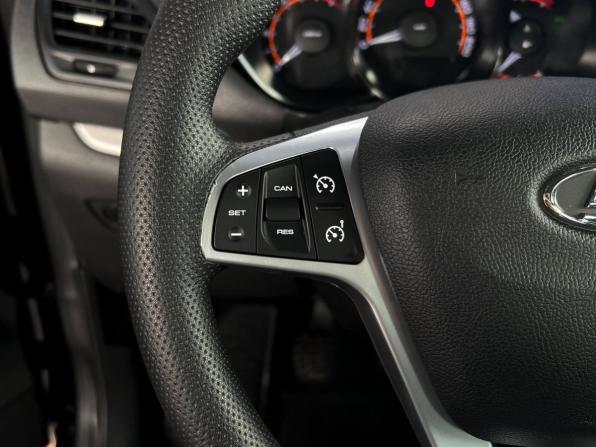 Lada (ВАЗ) Vesta I с пробегом 2021 года, цена 1 300 000 рублей, 31315 км, седан, Автокод Объявления