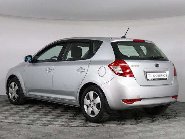 Kia Ceed I Рестайлинг с пробегом 2010 года, цена 769 000 рублей, 110469 км, хэтчбек, Автокод Объявления