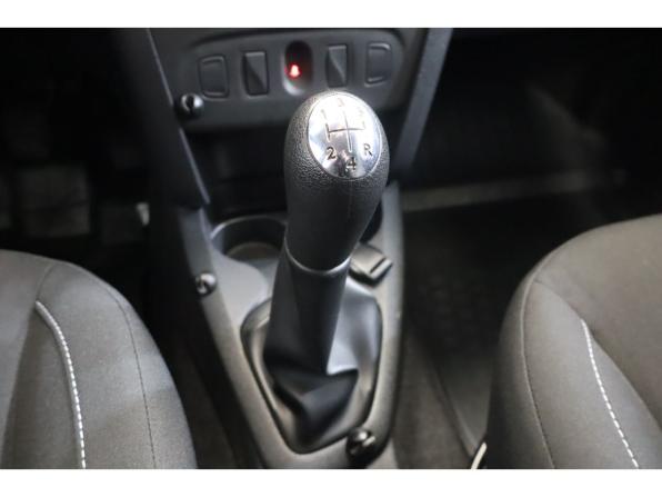 Renault Logan II Рестайлинг с пробегом 2019 года, цена 865 500 рублей, 258982 км, седан, Автокод Объявления
