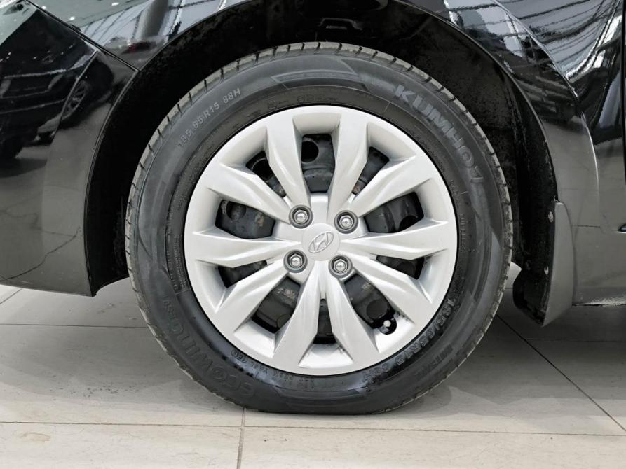 Hyundai Solaris II Казань  - изображение 22