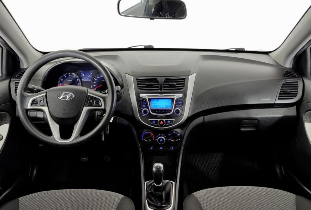 Hyundai Solaris I Волгоград  - изображение 13