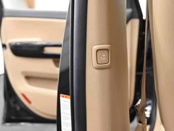 Kia Carnival III с пробегом 2019 года, цена 2 399 000 рублей, 137000 км, минивэн, Автокод Объявления