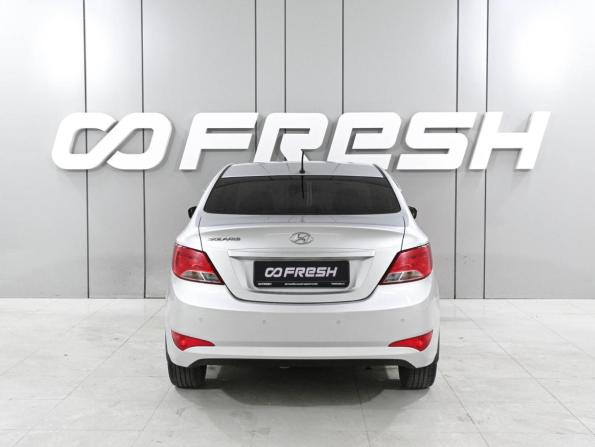 Hyundai Solaris I Рестайлинг с пробегом 2016 года, цена 1 099 000 рублей, 137770 км, седан, Автокод Объявления