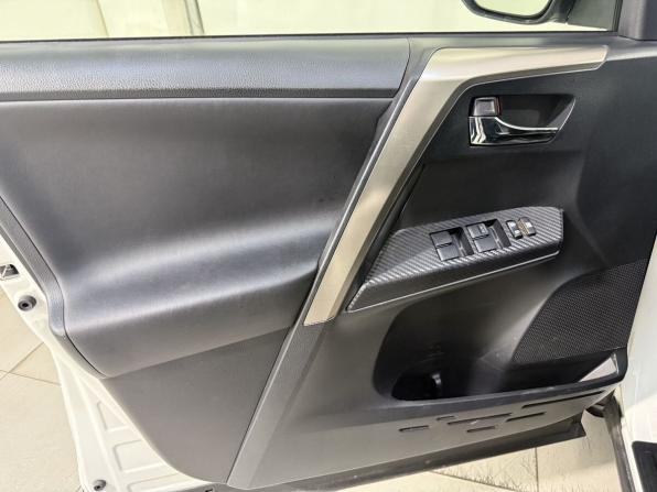 Toyota RAV4 IV (XA40) с пробегом 2014 года, цена 1 949 800 рублей, 110000 км, внедорожник, Автокод Объявления