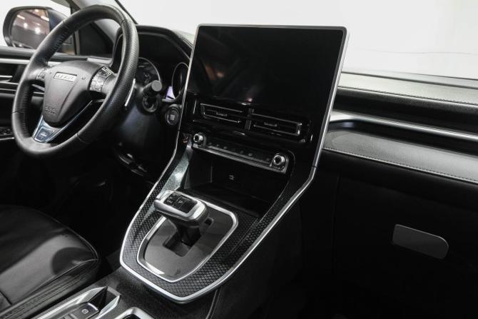 Haval M6 II с пробегом 2024 года, цена 1 799 000 рублей, 49595 км, внедорожник, Автокод Объявления