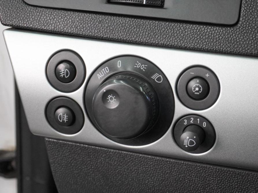 Opel Astra H Рестайлинг Воронеж  - изображение 17
