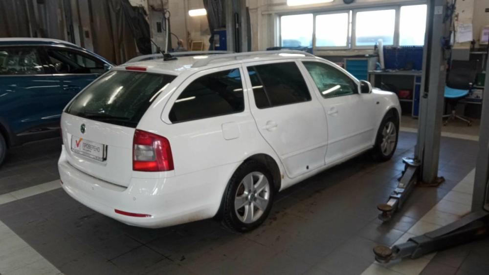Skoda Octavia II (A5) Рестайлинг Санкт-Петербург  - изображение 4